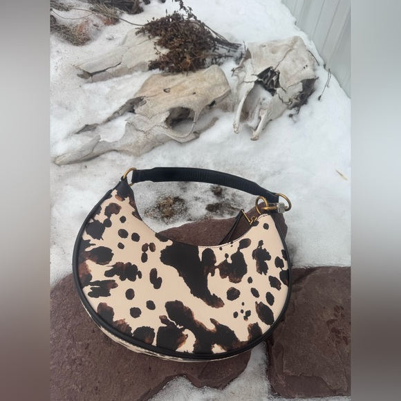 Steve Madden Cowprint Bag - Picture 7 of 8